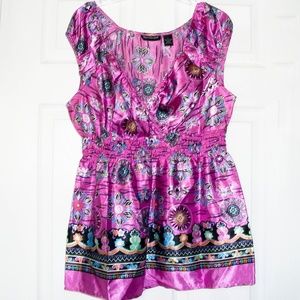 New! Women Sleeveless Printed Top  Size: Large